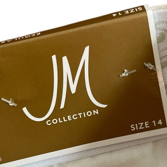 JM Collection White Bermuda Shorts, Size 14, NWT - Picture 10 of 11